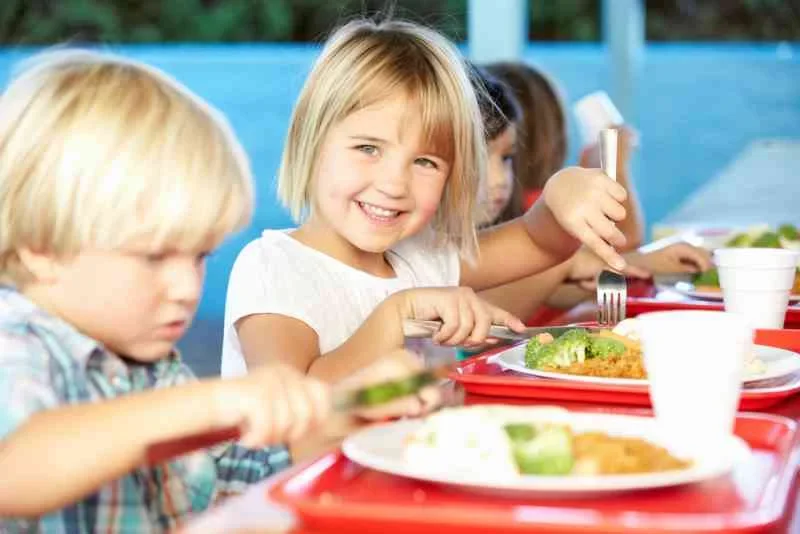 ISCRIZIONE ALLA REFEZIONE SCOLASTICA anno scolastico 2025/2026